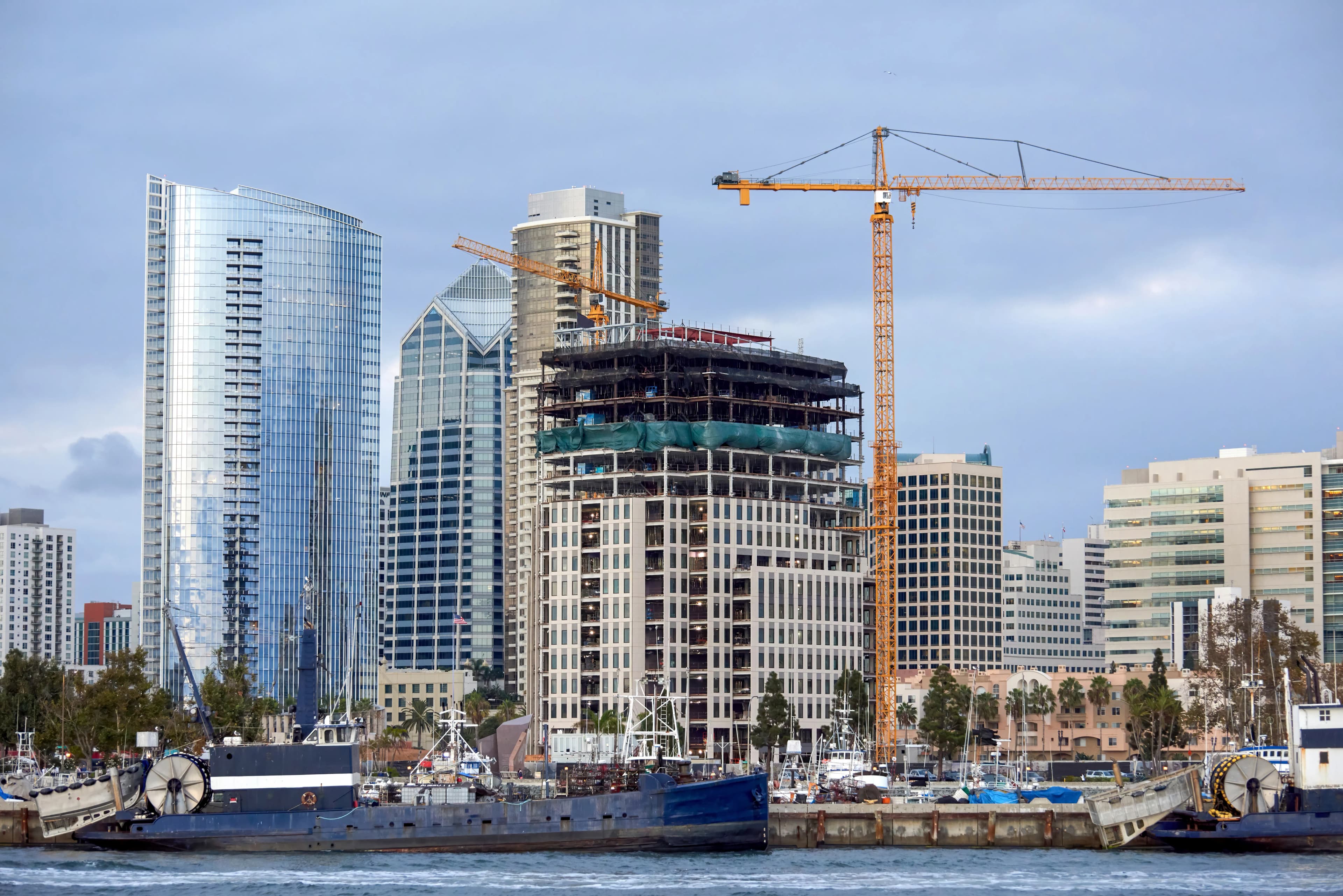 Major Infrastructure — Forensic investigation — structural defects in post-tensioned concrete bridge deck